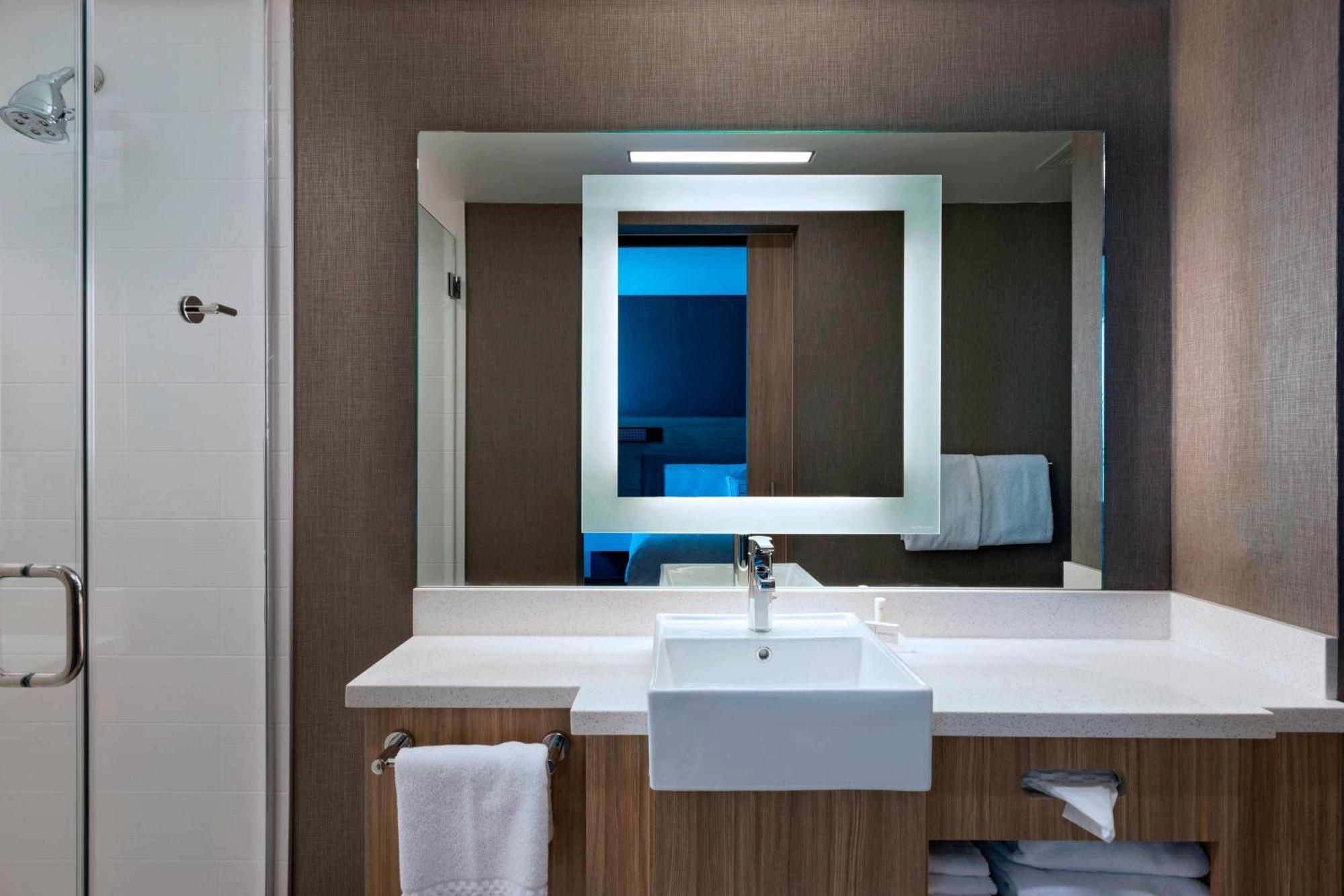 Springhill Suites By Marriott Denver West/Golden Lakewood Bagian luar foto
