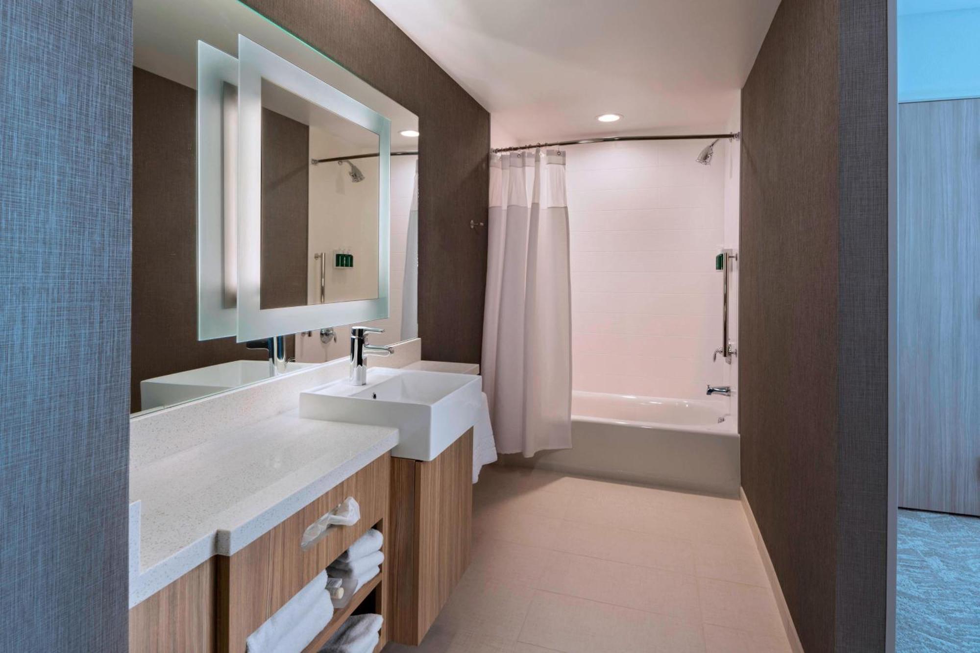 Springhill Suites By Marriott Denver West/Golden Lakewood Bagian luar foto